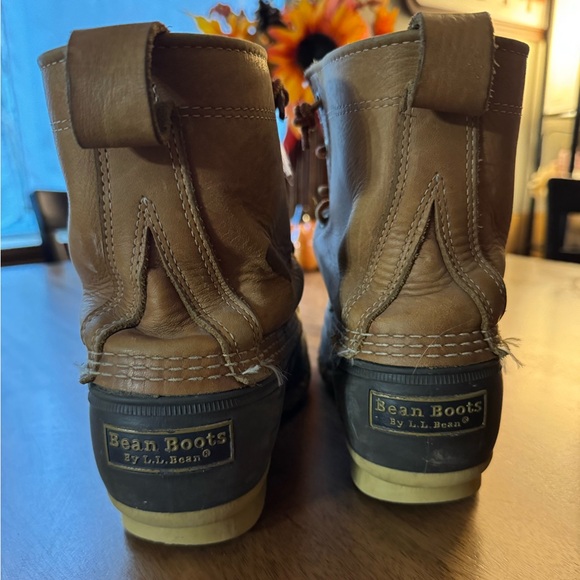 Women’s L.L. Bean 8” Duck Boot non insulated tan/brown - Picture 2 of 7